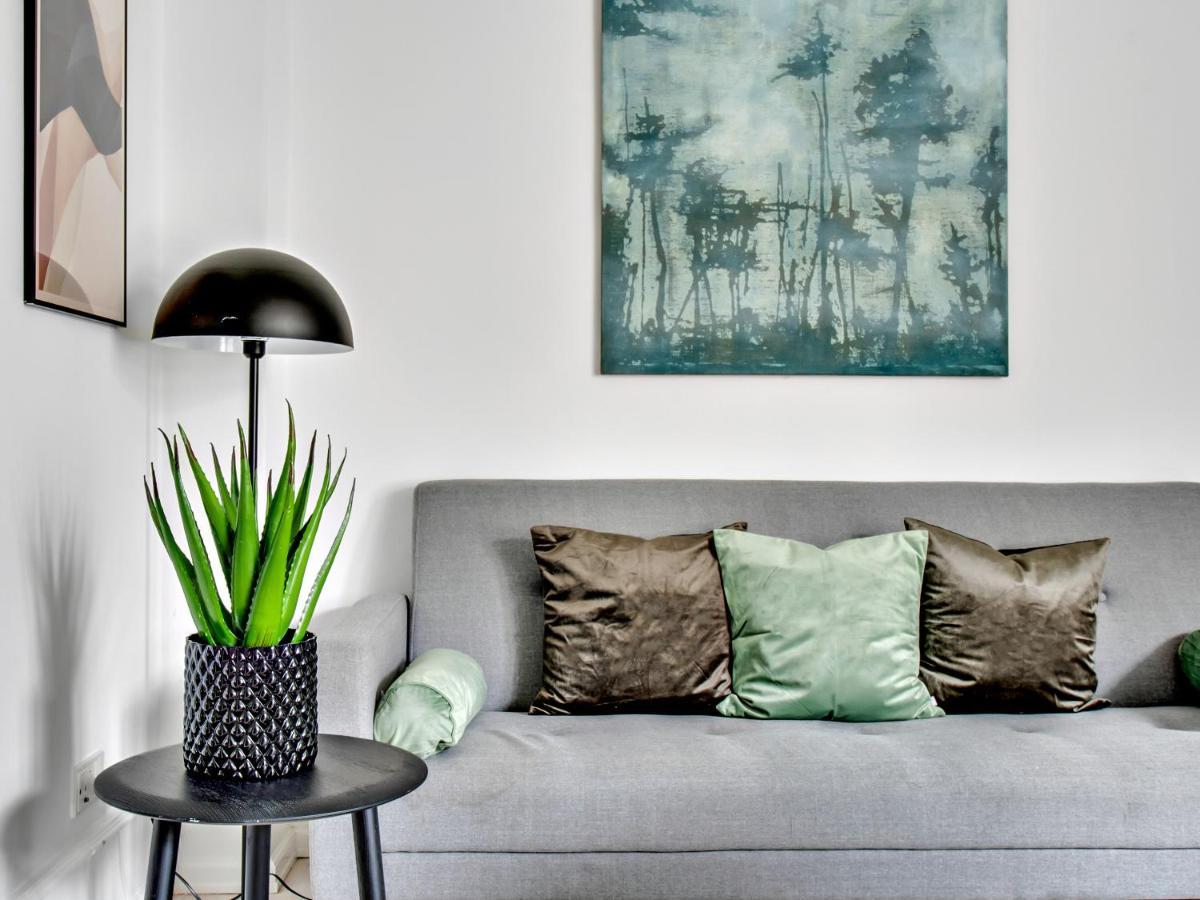 Sanders Stage - Perfectly Planned Three-Bedroom Apartment Near Nyhavn โคเปนเฮเกน ภายนอก รูปภาพ