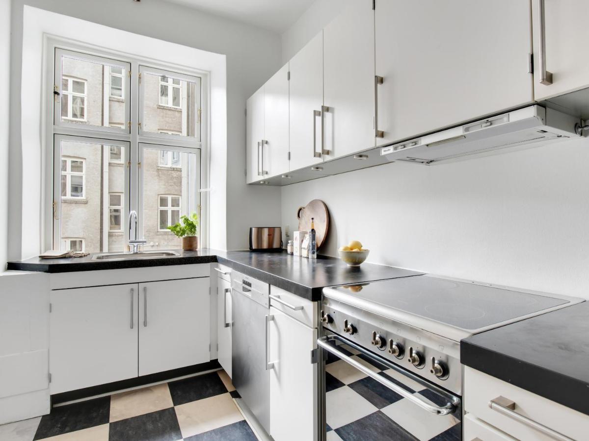 Sanders Stage - Perfectly Planned Three-Bedroom Apartment Near Nyhavn โคเปนเฮเกน ภายนอก รูปภาพ